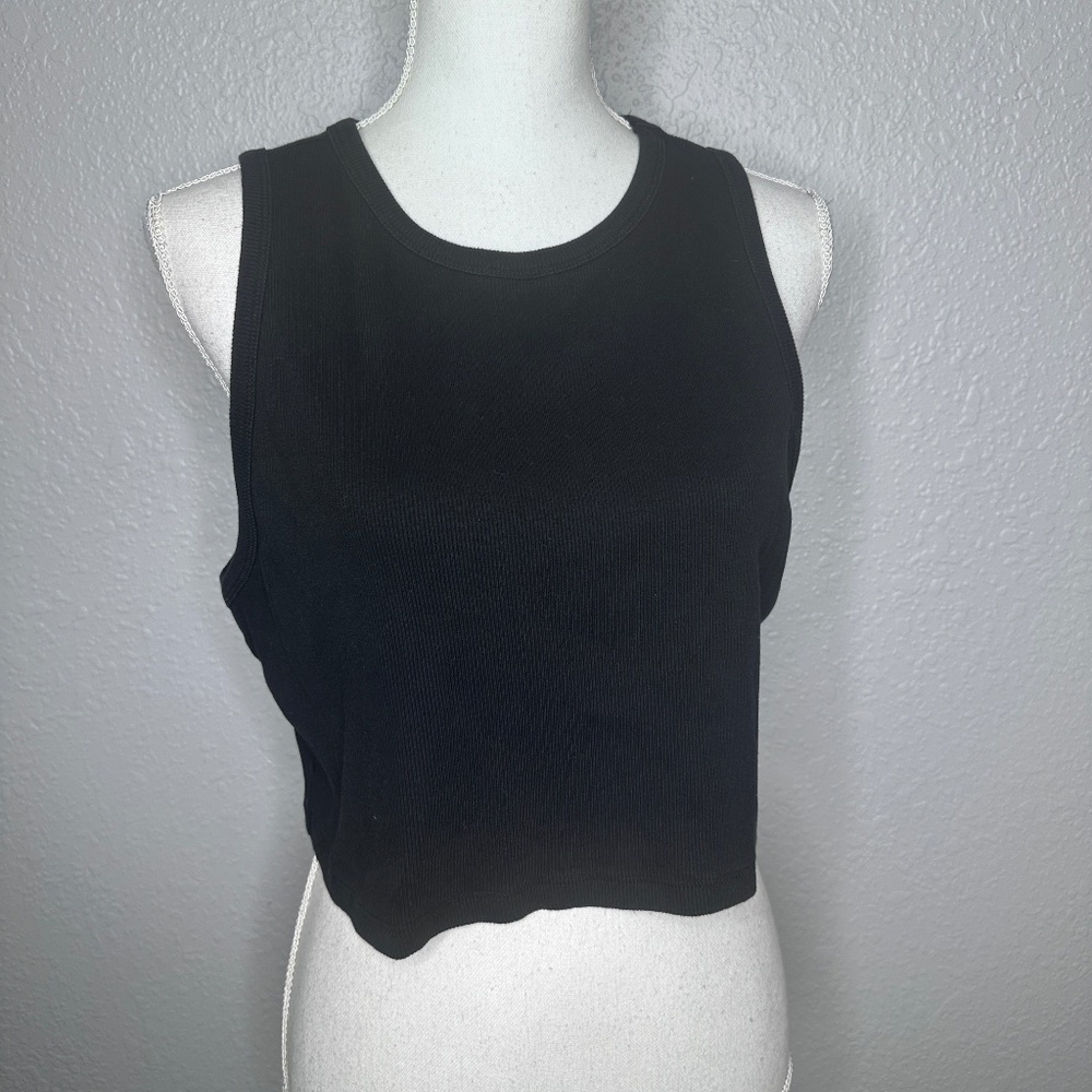 H & M black‎ crop tank top XXl